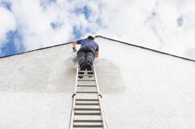 Peinture extérieure à Toussieu — façades et ravalement